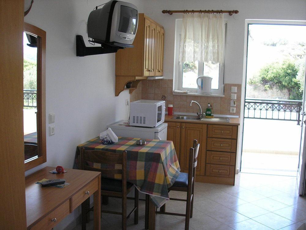 Nephele Apartament *